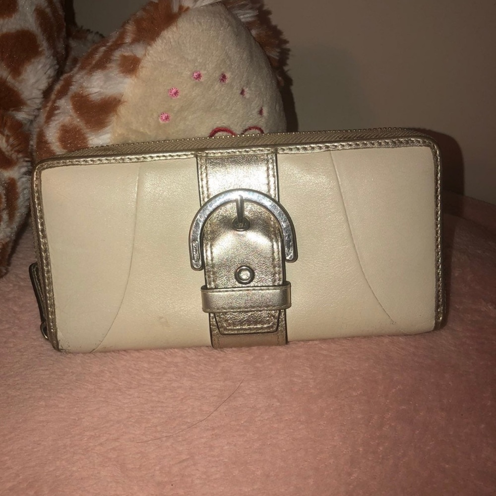 Coach‎ wallet